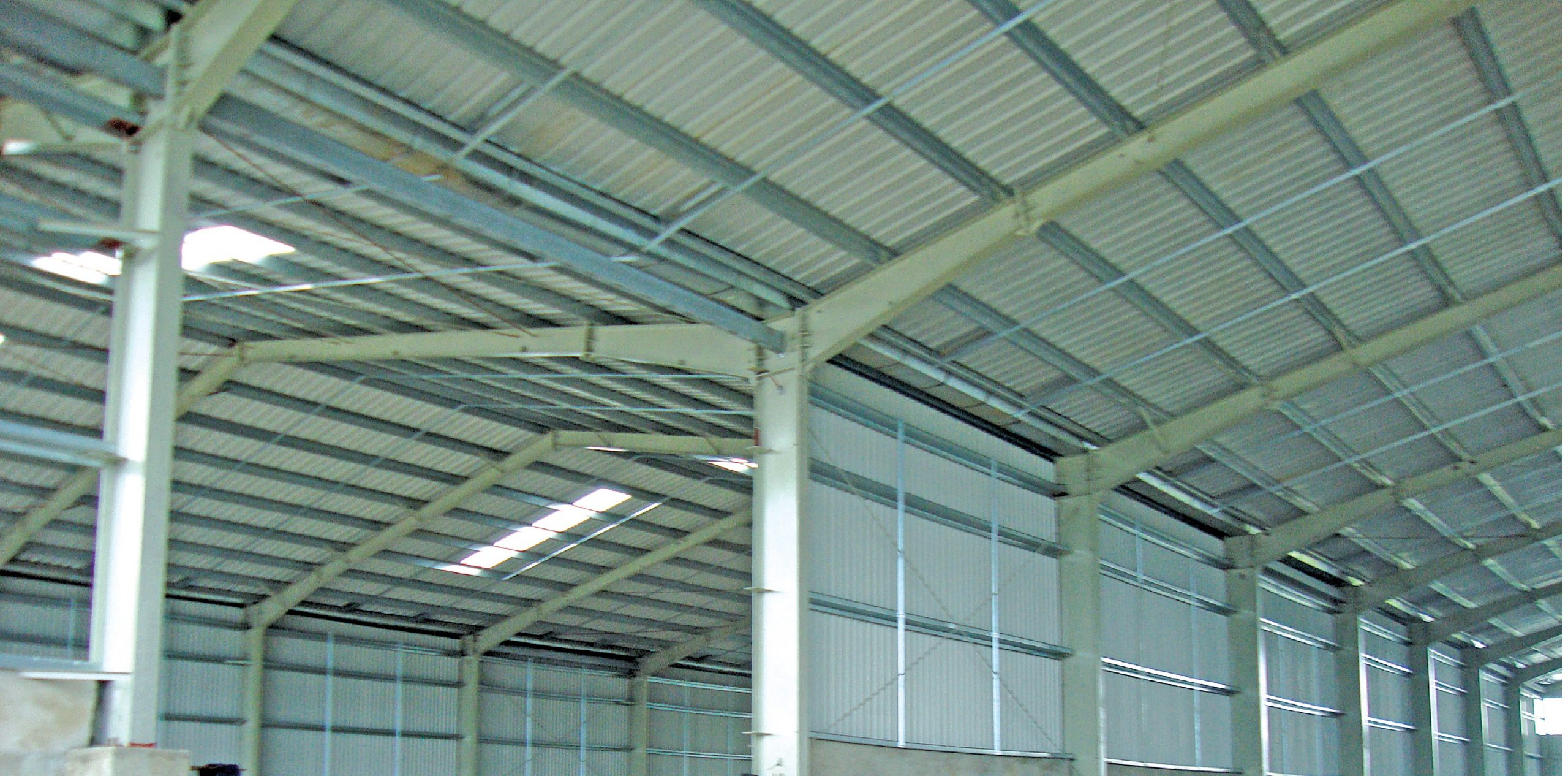 Cách khắc phục độ thô của nhà thép tiền chế (pre engineered steel buildings)