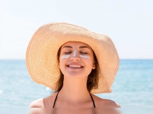 Mùa hè da cần được cấp ẩm đầy đủ