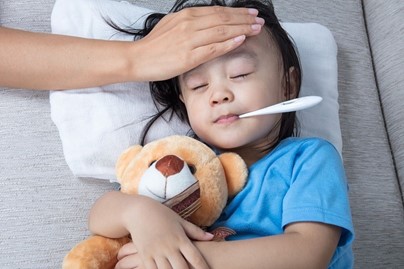 Nguyên nhân khiến trẻ sốt tiêu chảy