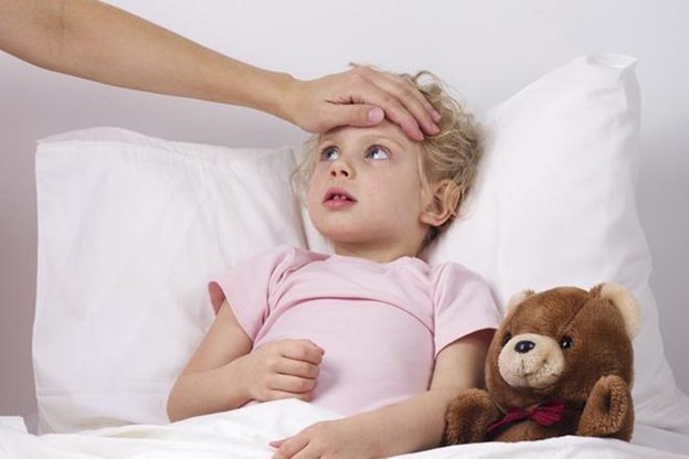 Nhiễm virus khiến trẻ sốt và tiêu chảy